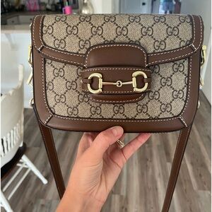 Crossbody bag